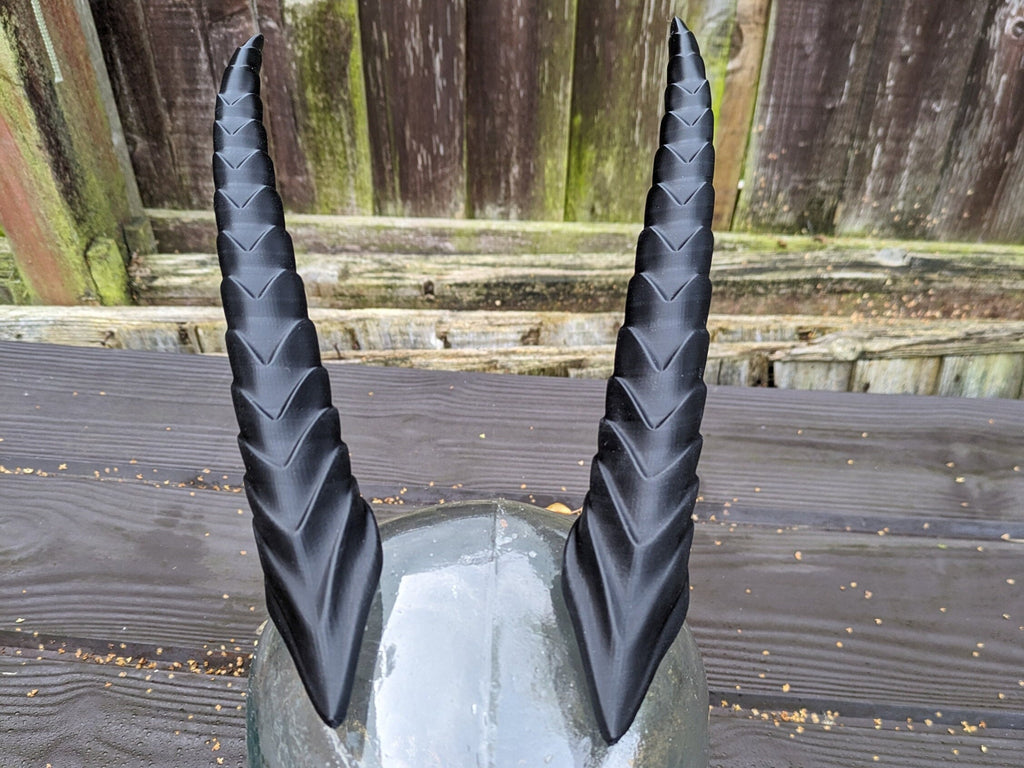 Goat-style Demon / Tiefling Horns - 10 inches