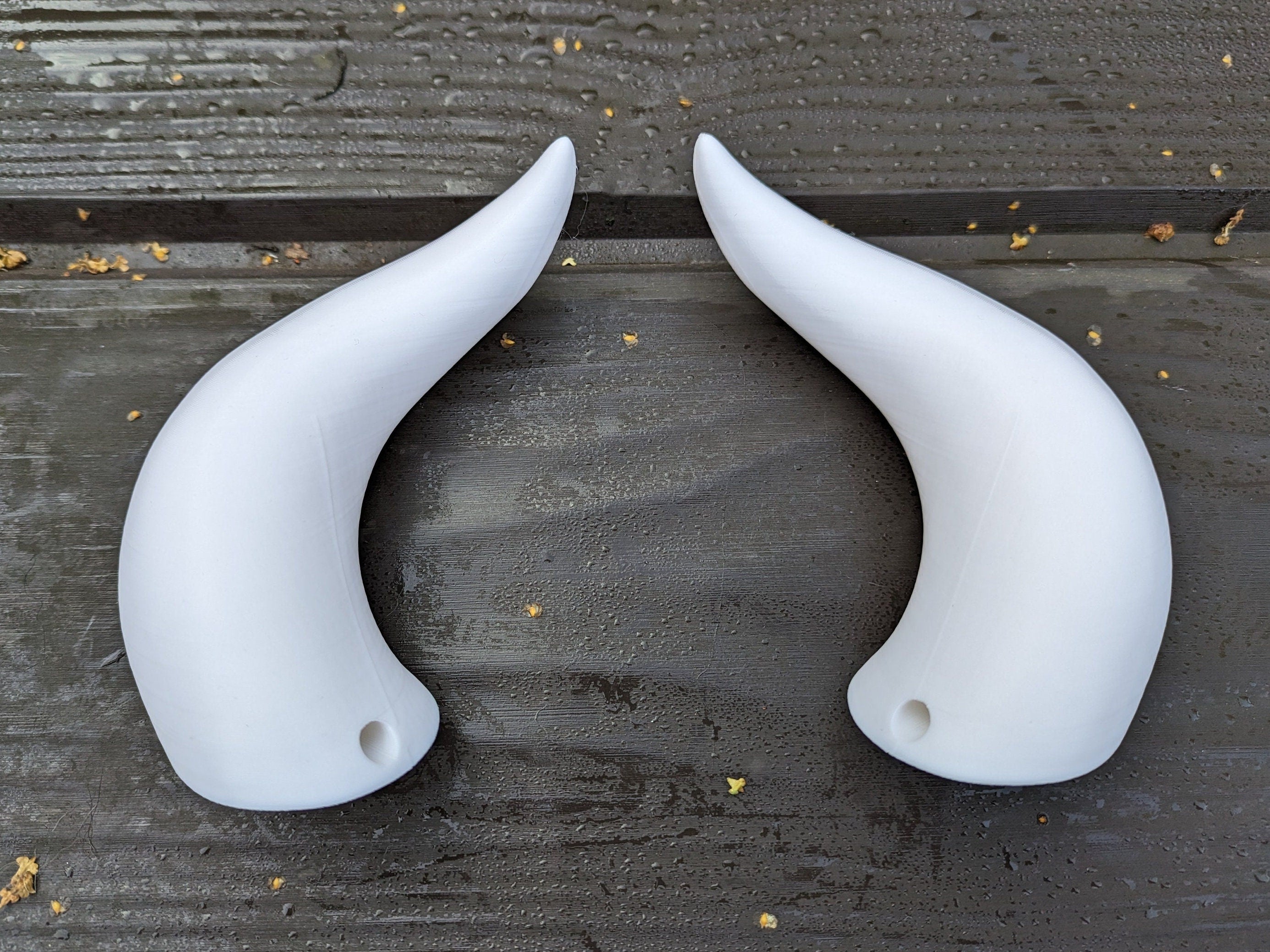 Curved Pair of Demon Bull Style Horns - 5 inch